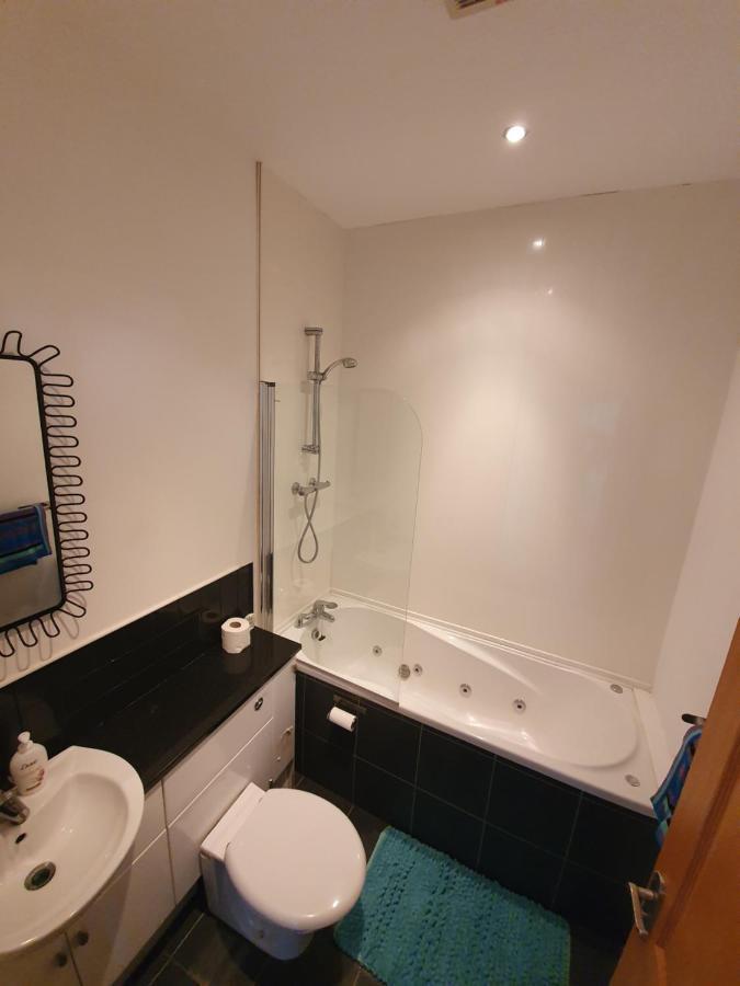 Marina Court La14 2Hl Apartment Barrow-in-Furness Bagian luar foto